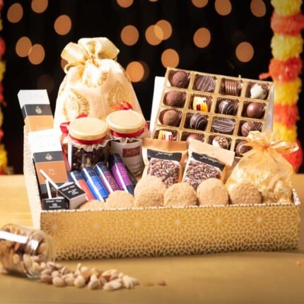 Wellness Indulgence for The Family I Ideal Gift for All Occasion I Diwali Gifts for corporates I Assortment of Chocolates and Dry Fruits I Net wt :1480 gm
